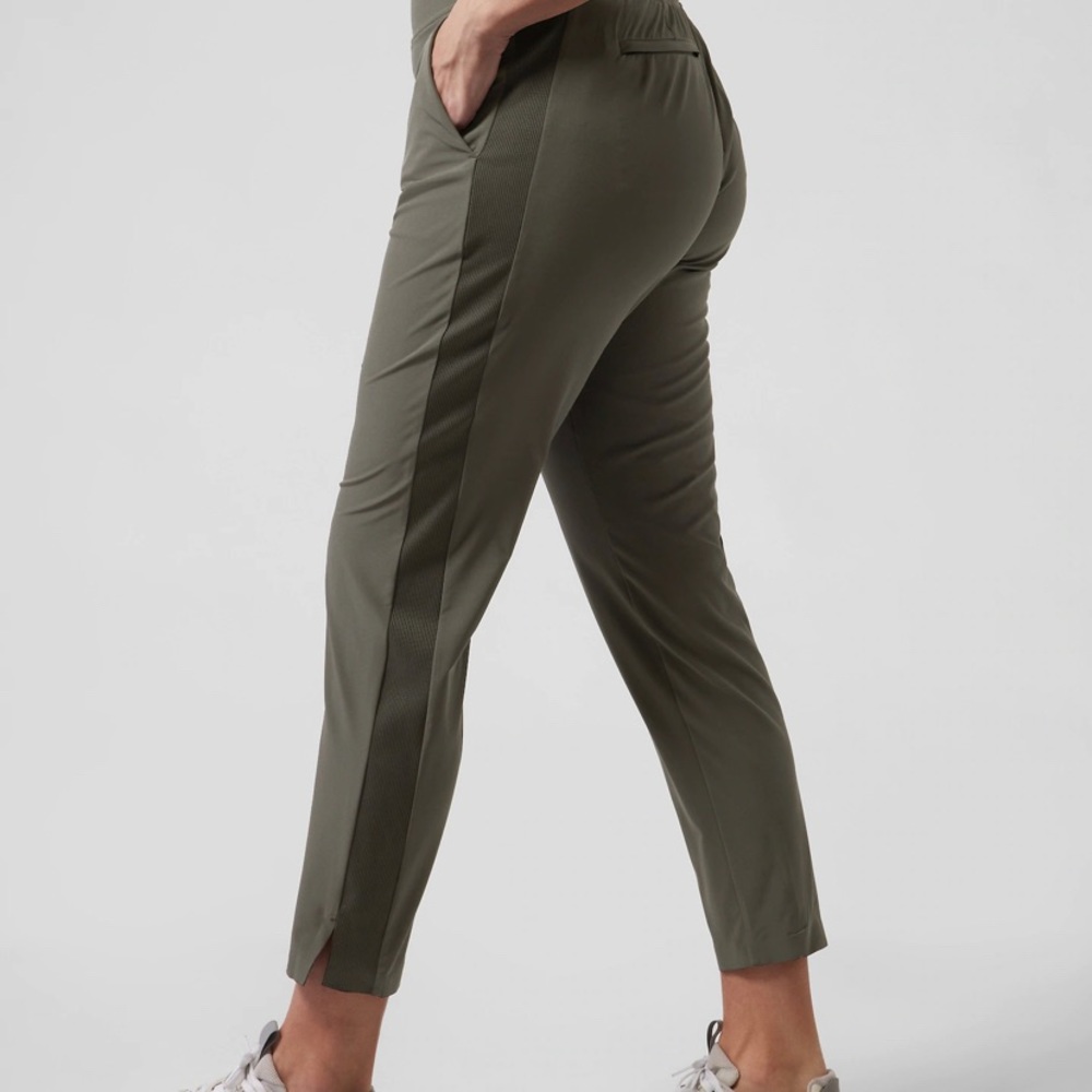 Athlete Brooklyn ankle pant
